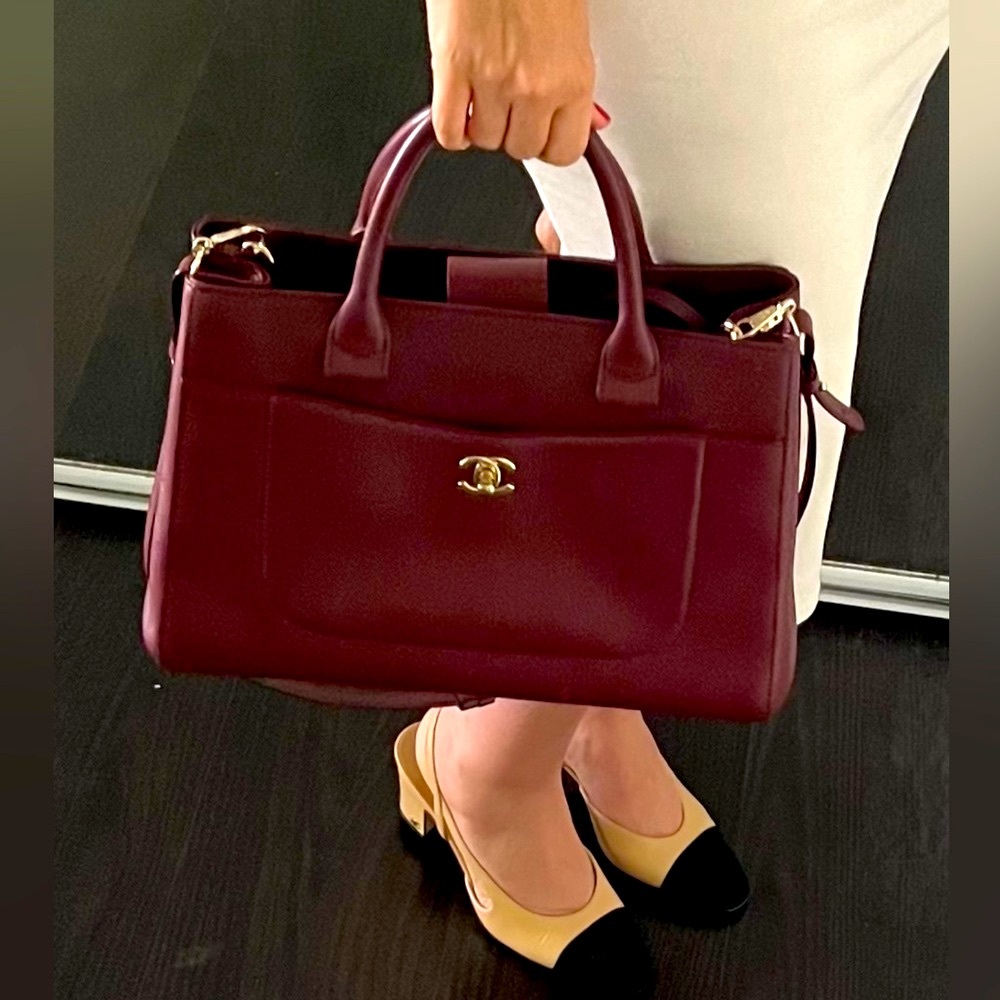 CHANEL Neo Executive Tote Grained Calfskin- Bordeaux stunning color. Unique.